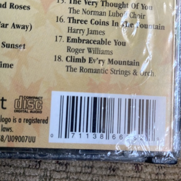 Autumn Leaves Th songs that make our hearts sing.  50 years Readers Digest. - Picture 4 of 16